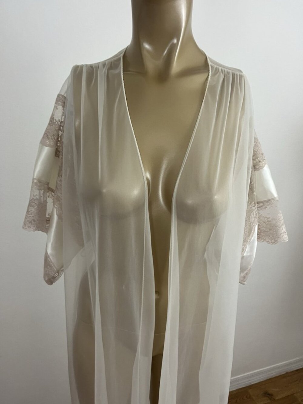Vintage Val Mode Women's S Sheer Robe Nylon Lace Satin Trim Ivory - Picture 3 of 13